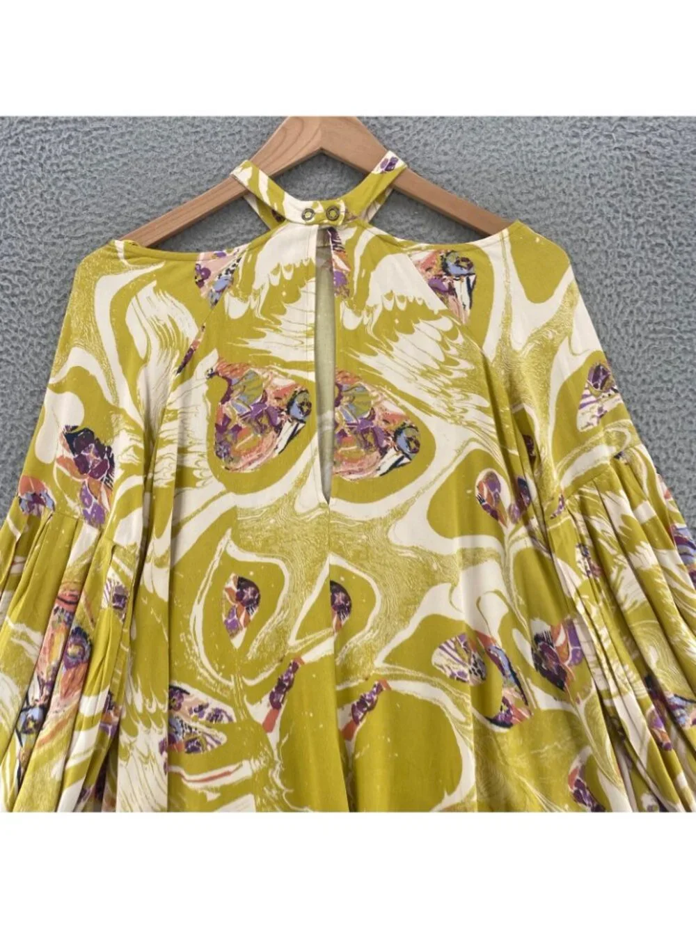 Free People Top Women Extra Small Yellow Floral Cold Shoulder Bell Bishop Sleeve